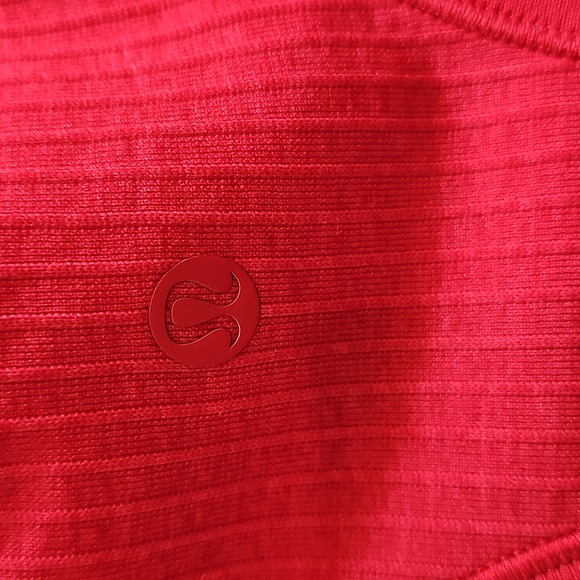 205. Lululemon Ebb To Street Crop Tank - Picture 4 of 5